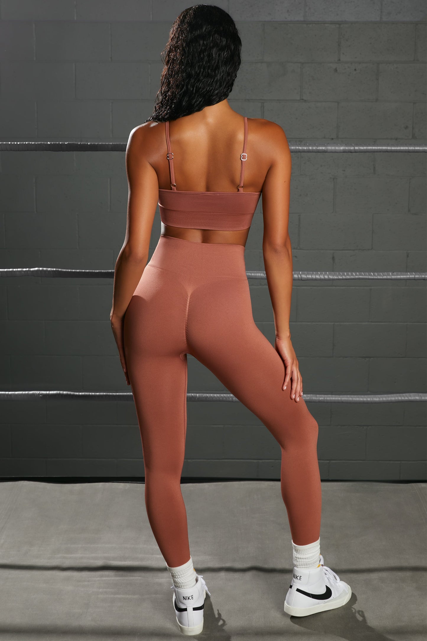 Surge Petite Curved Waist Seamless Leggings in Rust